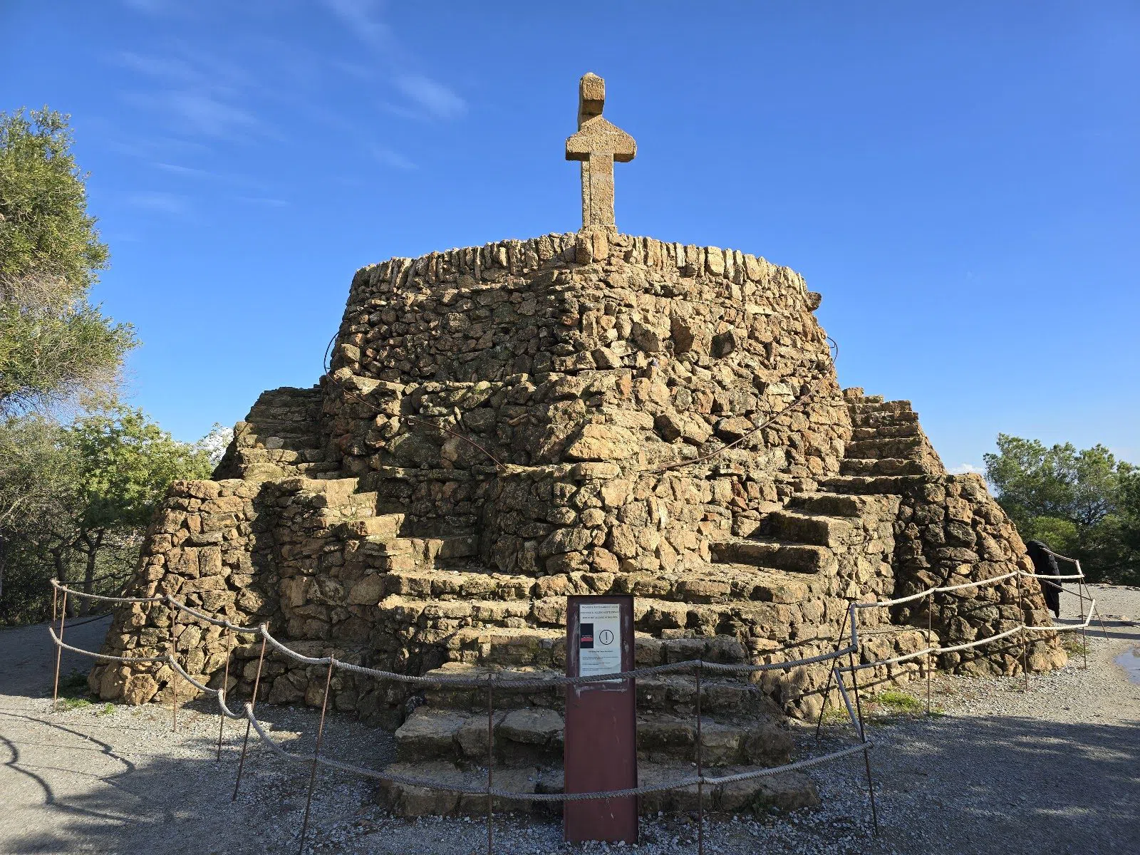 The Three Crosses (Turó de les Tres Creus), Barcelona